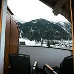 Ξενοδοχείο Alpin Life 3*