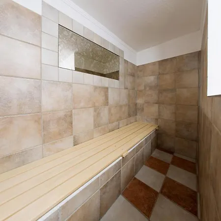 ホテル Alpin Life サンクト・アントン・アム・アールベルク