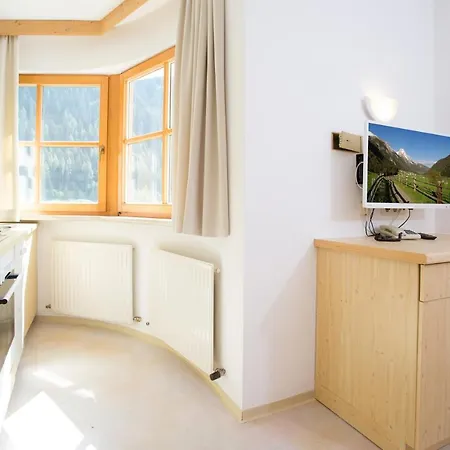 Alpin Life ホテル サンクト・アントン・アム・アールベルク