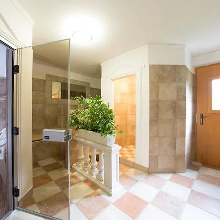 Alpin Life サンクト・アントン・アム・アールベルク