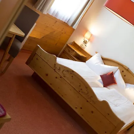 Hotel Alpin Life 3*