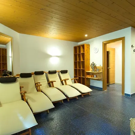 Hotell Alpin Life 3*